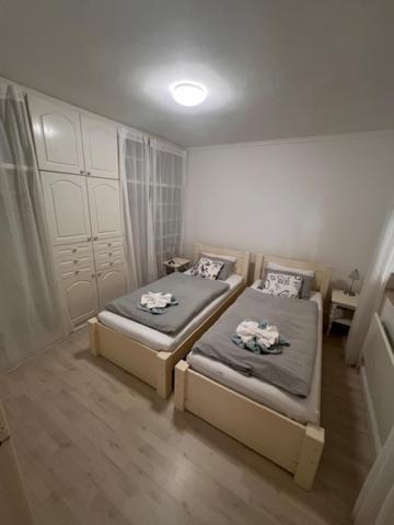 Sofi Appartment Heviz Luaran gambar